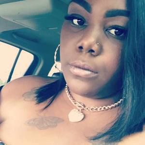 Meet your Posher, Sharonda