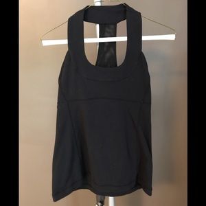 Lululemon tank with built in bra