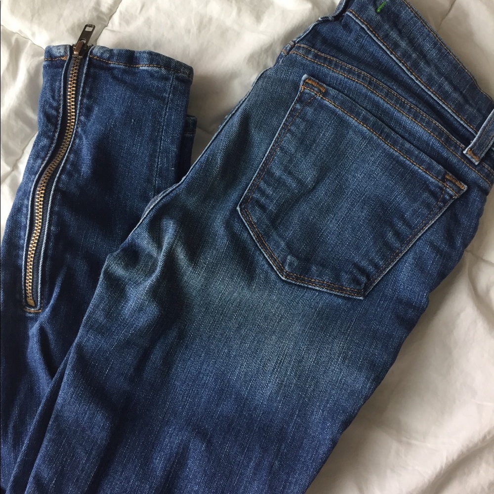 J Brand Cass Skinny Jeans with Ankle Zip 25
