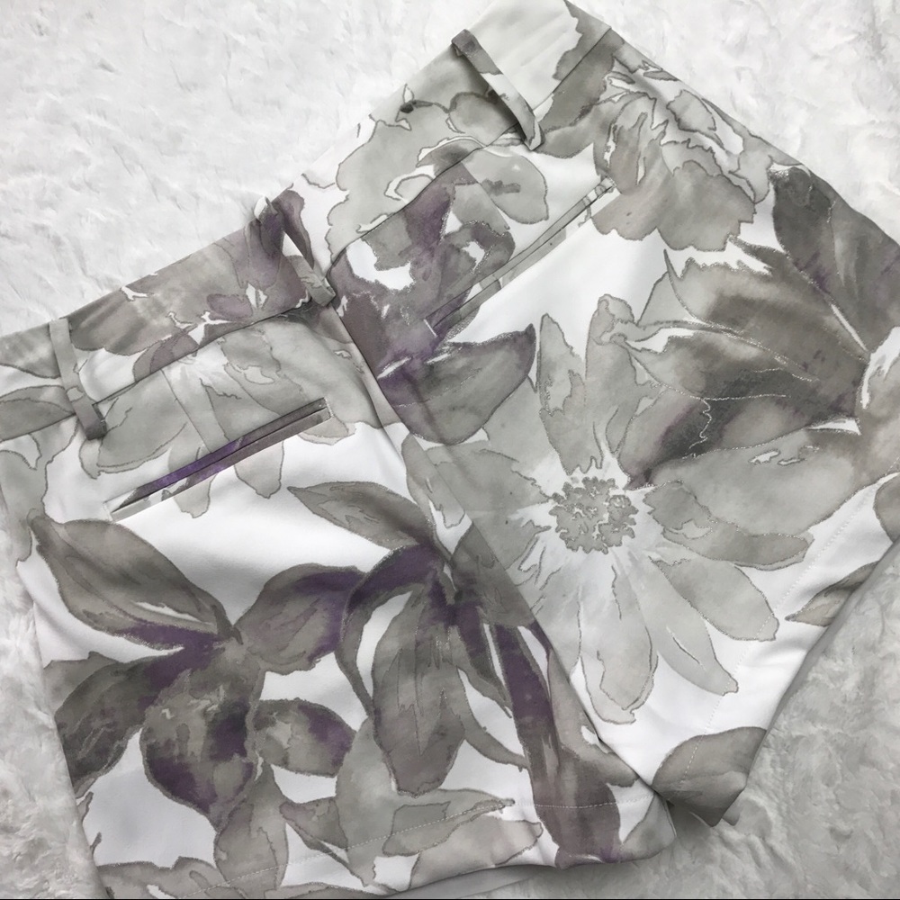 Grey Floral Simply Vera Wang Cute Dressy Shorts - Picture 4 of 4