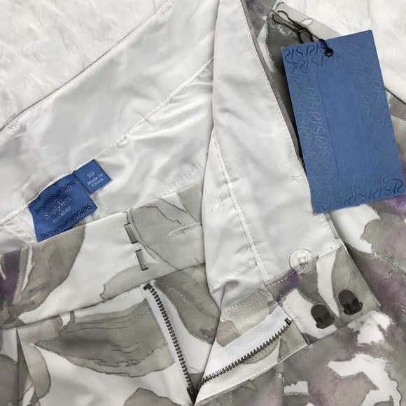 Grey Floral Simply Vera Wang Cute Dressy Shorts - Picture 3 of 4