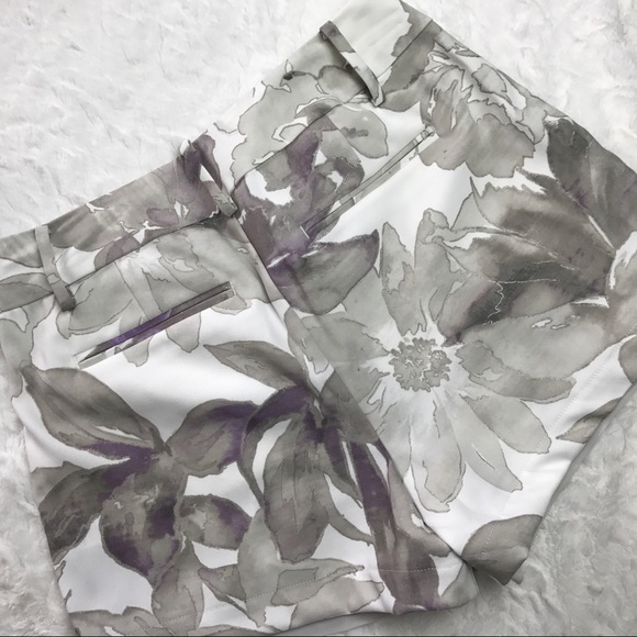Grey Floral Simply Vera Wang Cute Dressy Shorts - Picture 4 of 4