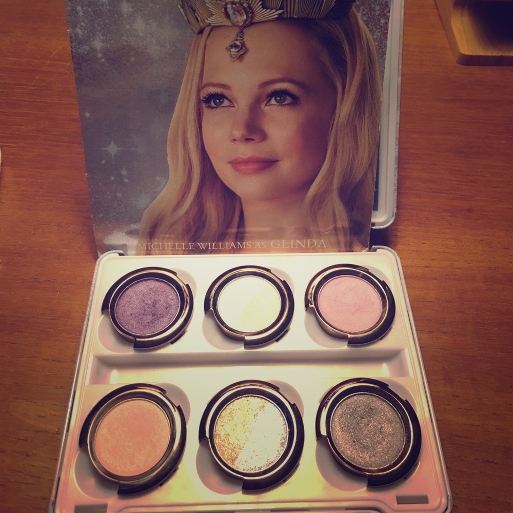 **Limited Edition** 🦄Wizard of Oz UD pallet