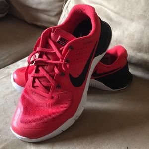 Brand New Nike Metcon 2 - size 8