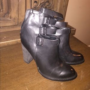 Chinese laundry ankle boots sz 9.5