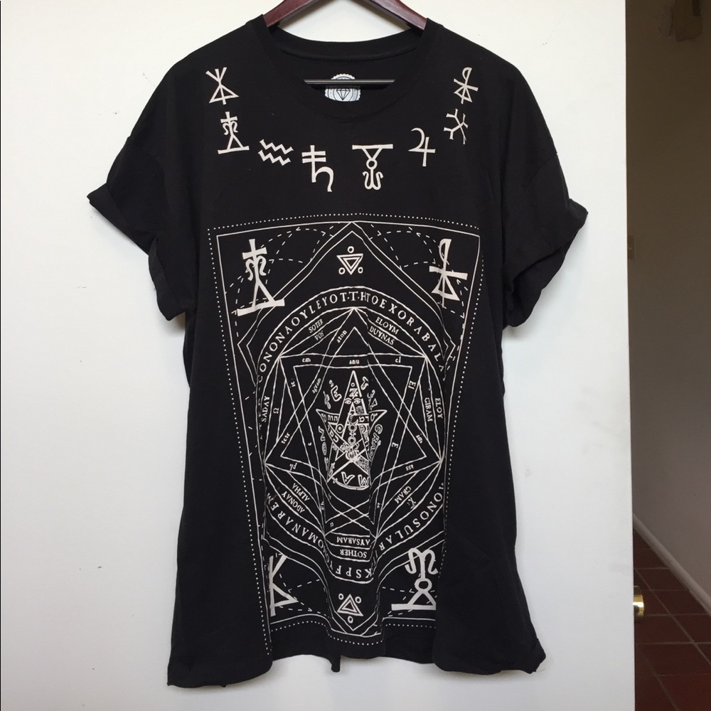 Oversized Witchcraft T-Shirt