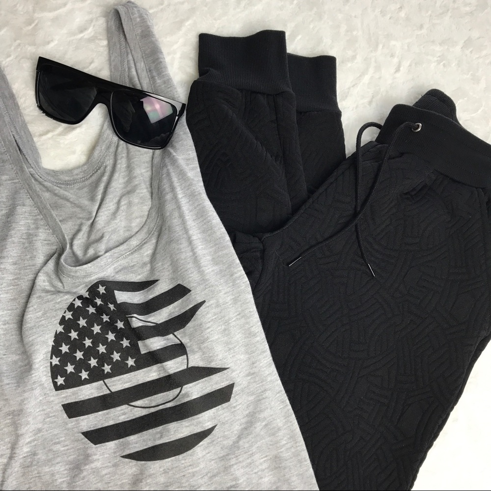 Comfy Black Textured Print Sweats