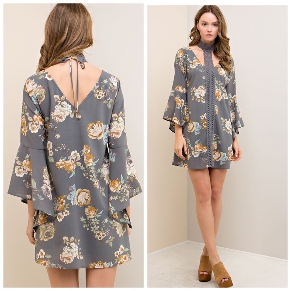 LAST 1! 🌸Stunning Choker Detail Floral Dress! - Picture 3 of 4