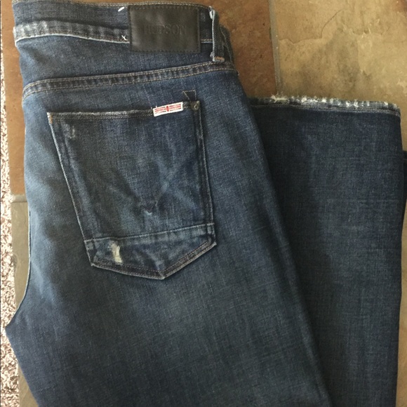 🏆SOLD🏆Hudson Jeans - Picture 2 of 3