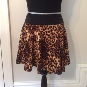 Leopard print mini skater skirt