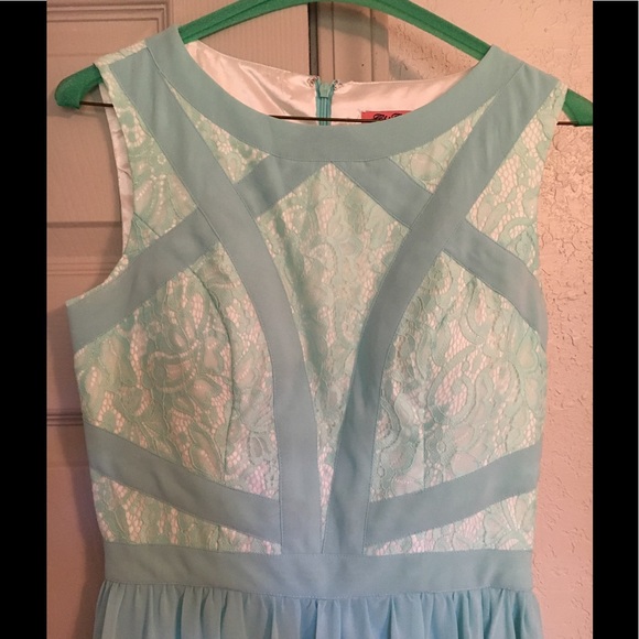 Modcloth turquoise maxi dress with lace detailing - Picture 3 of 3