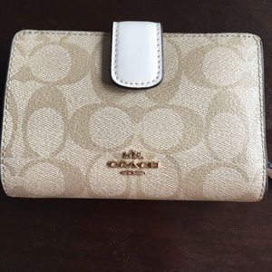 Coach wallet