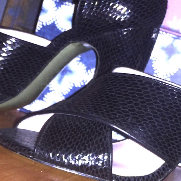 Audrey Brooks reptile heels - Picture 2 of 8
