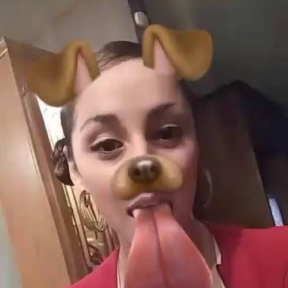 Meet your Posher, Danielle