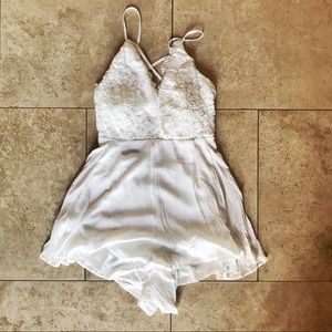 Lace White Romper  Sz Large
