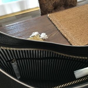 Brand new Kate Spade black "Susie" purse.