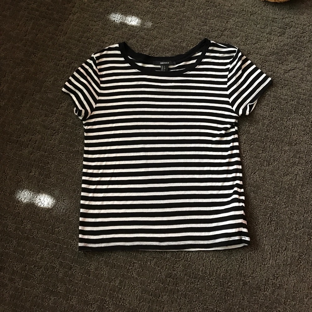 Forever 21 b&w striped tee
