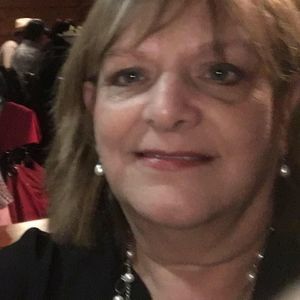 Meet your Posher, Marcia