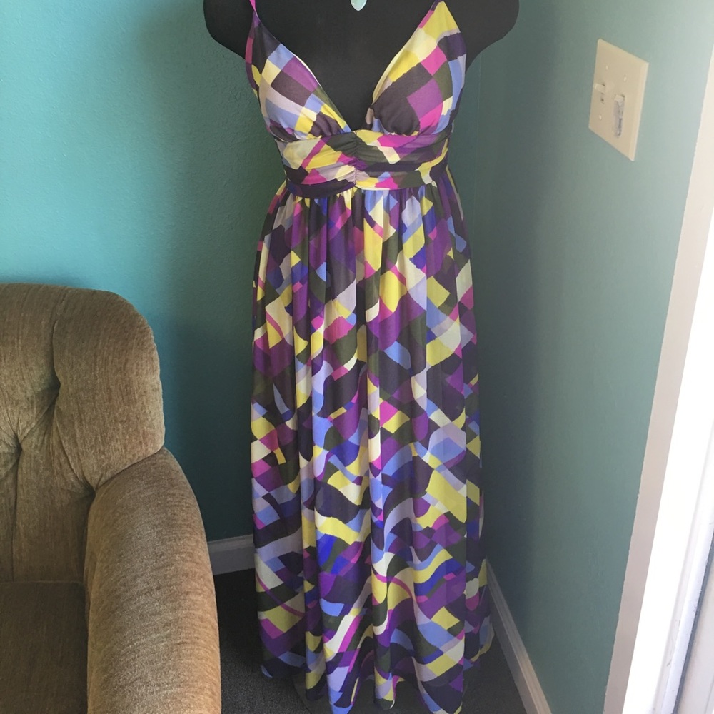Dresss very colorful:):):)