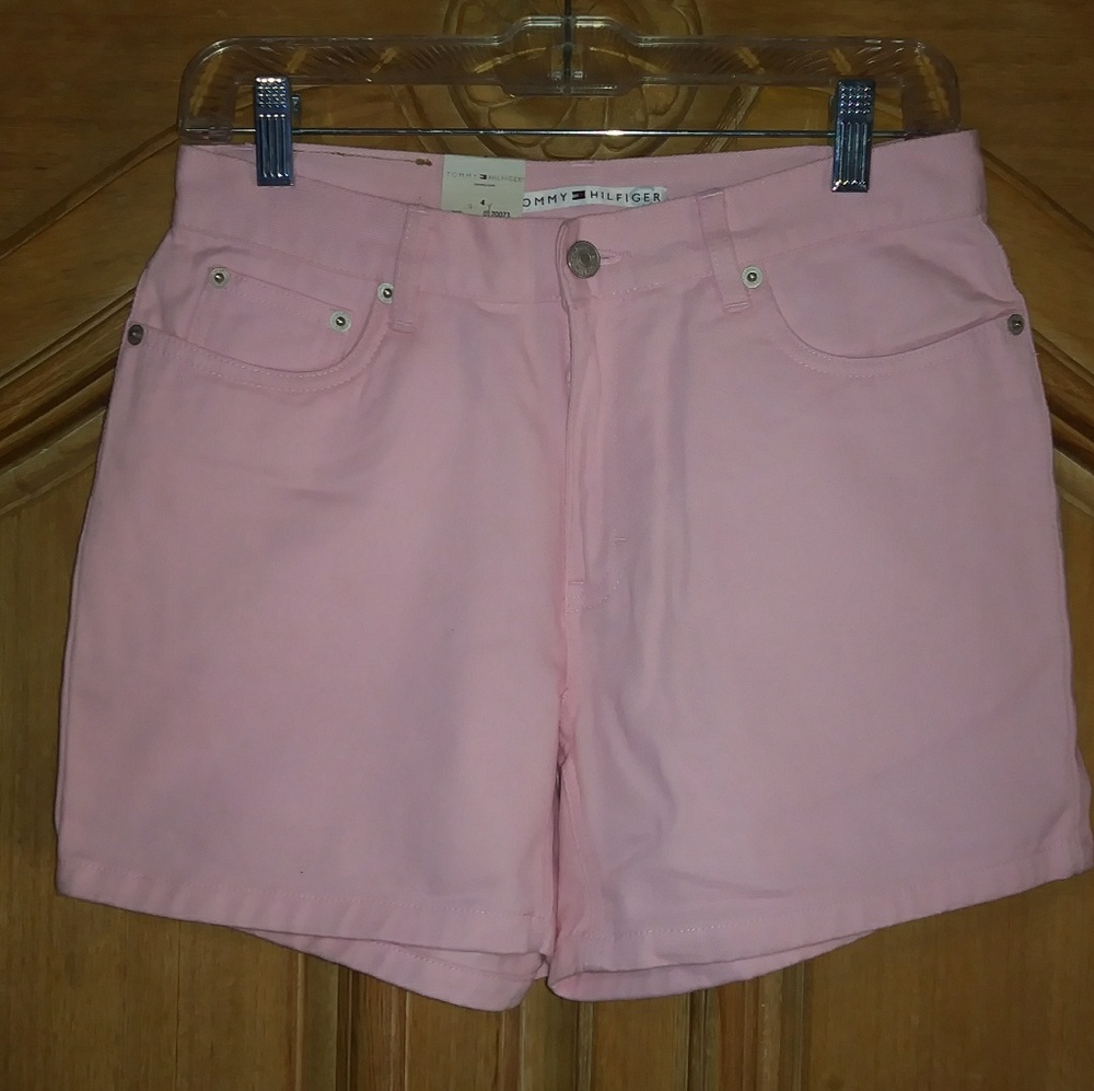 Tommy Hilfiger Shorts Relaxed Fit size 4