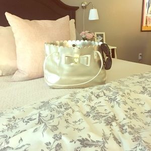 ✨🎀BETSEY JOHNSON Gold Purse 🎀✨