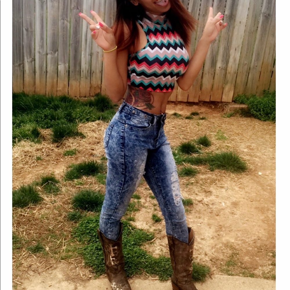 Crop top