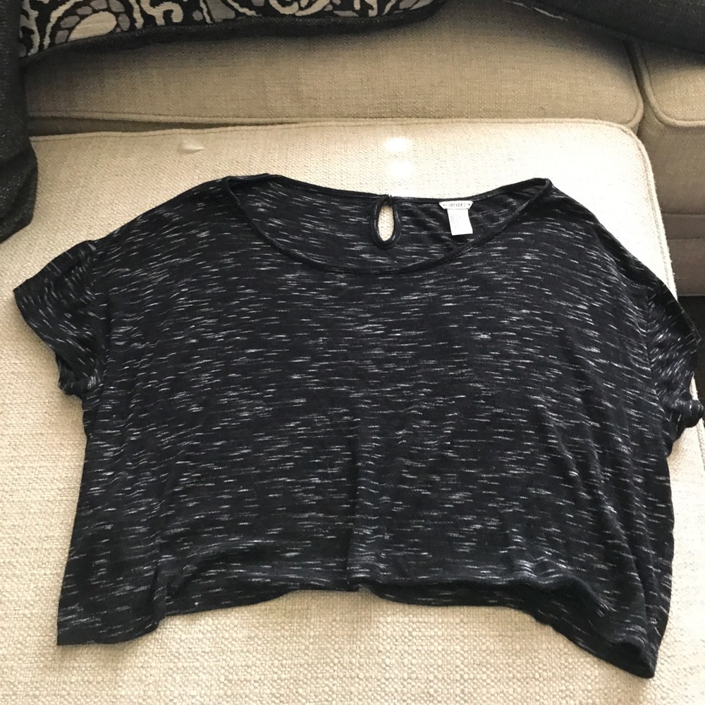 Forever 21 loose fitting crop top