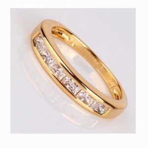 14k gold wedding band