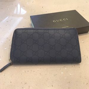Gucci long wallet blue