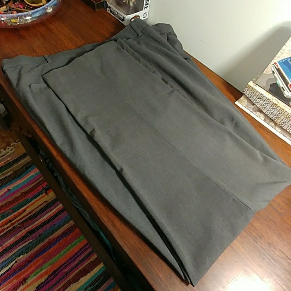 👖 Grey Dress Pants 👖