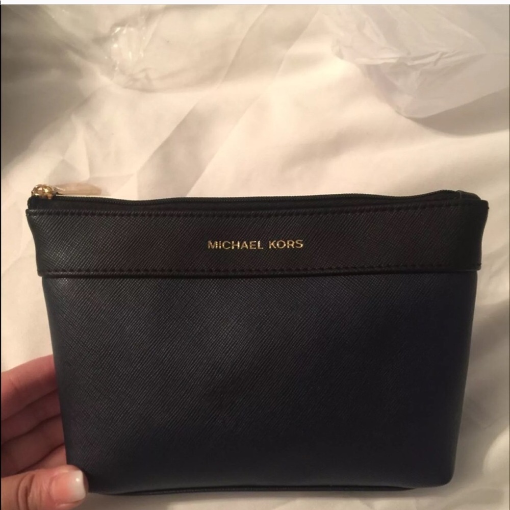 Michael Kors make up bag