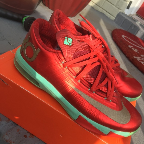 Nike Christmas KD 6 - Picture 1 of 4