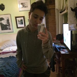 Meet your Posher, Taylor