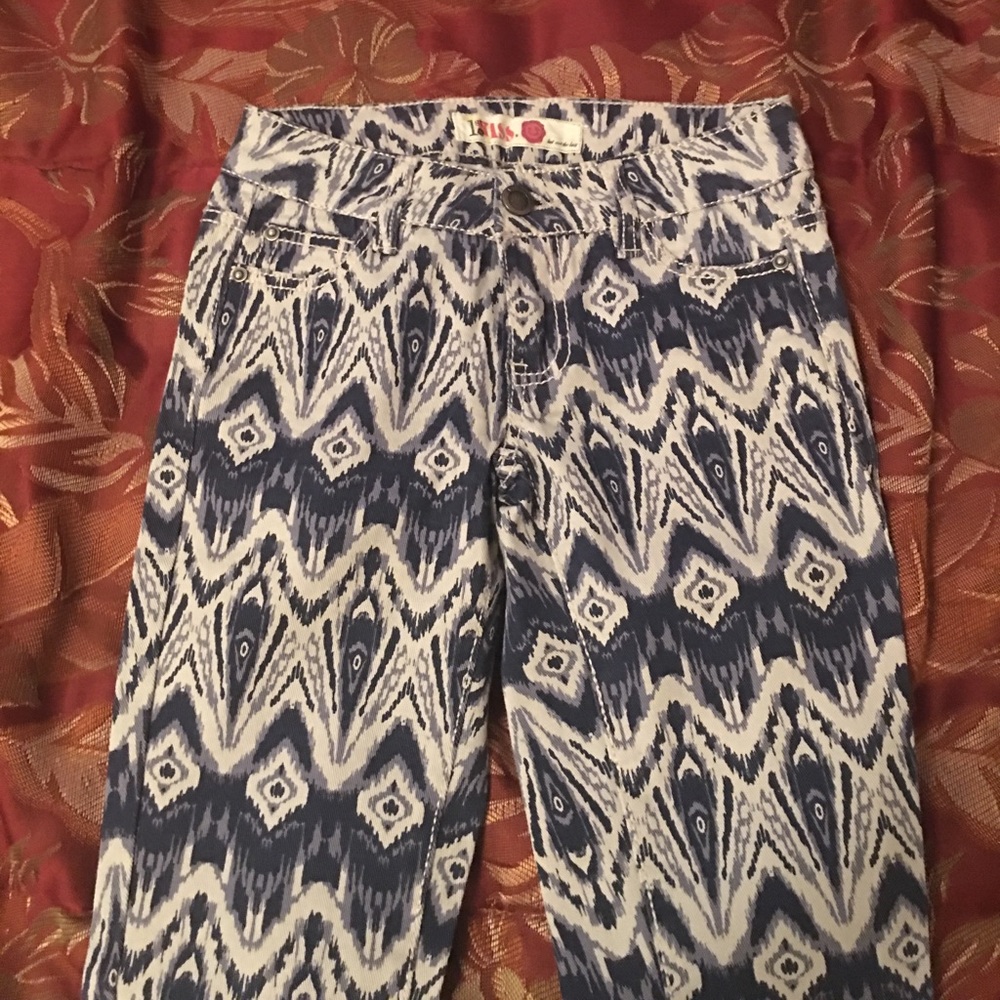 1st kiss jeans, never been worn