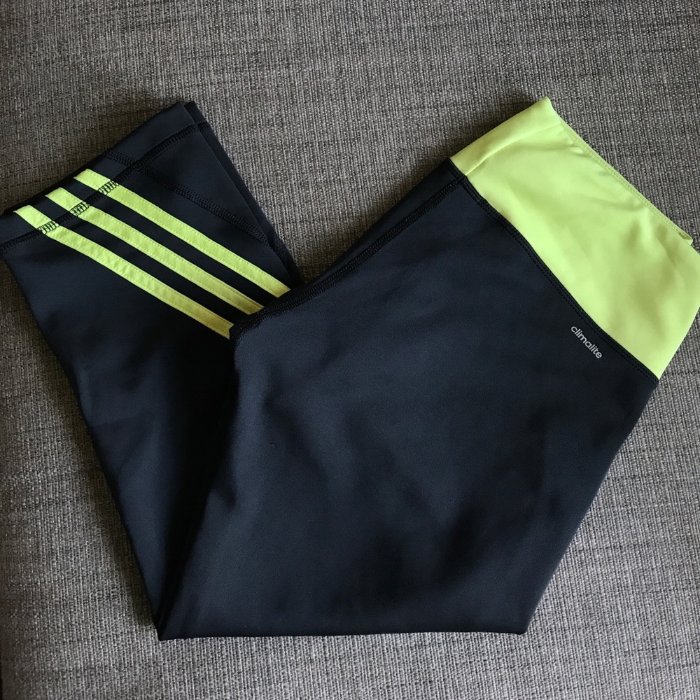 Adidas crop climalite leggings