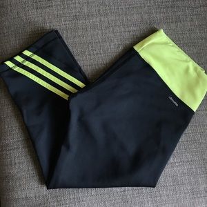 Adidas crop climalite leggings