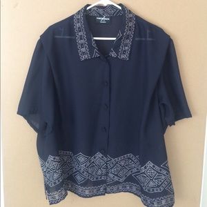 💐CLOSET CLEAROUT💐 Vintage Geometric Button Down