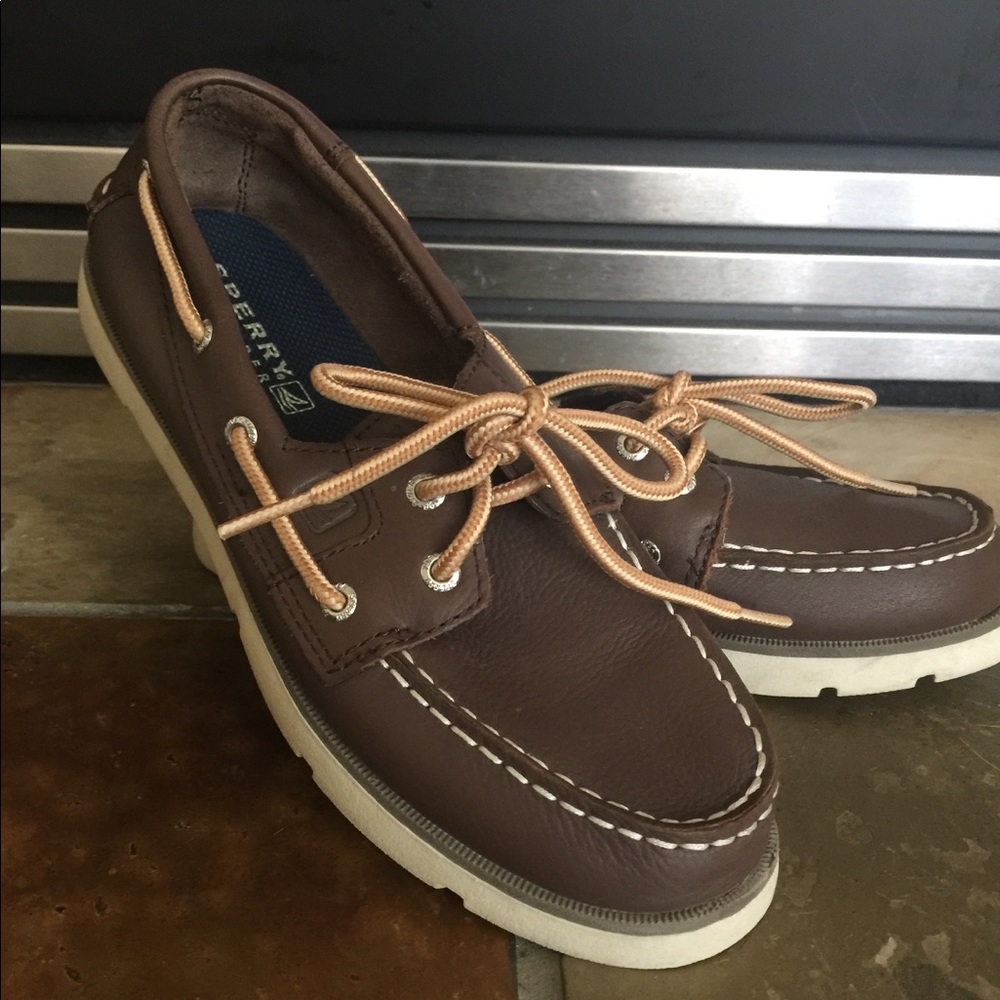 SOLD🎉🎉Boys Sperry Boat Shoes