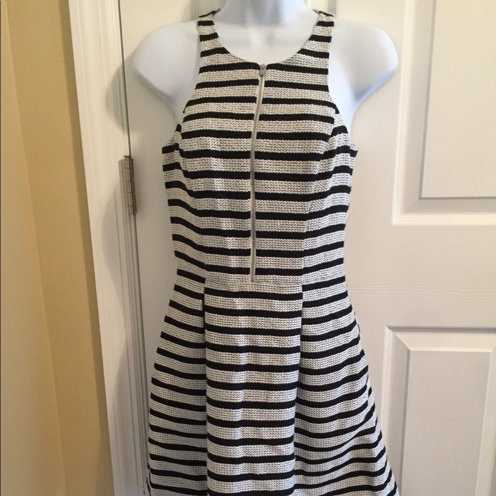 ✨ Striped EXPRESS Dress
