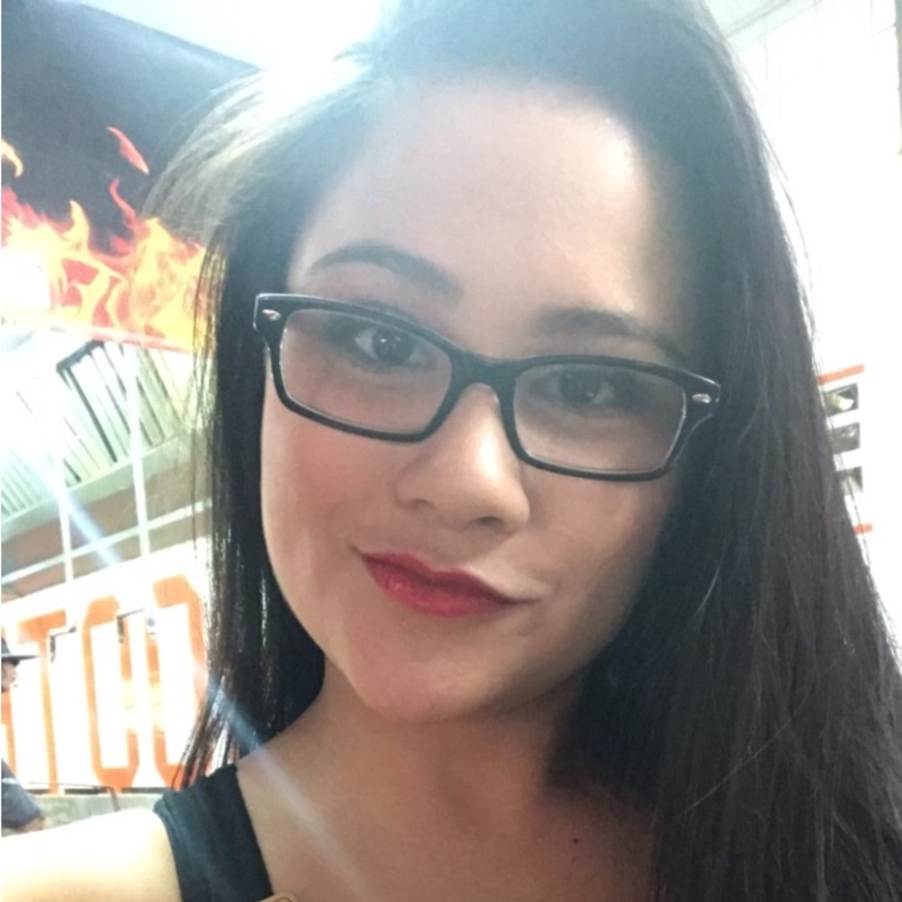 Meet your Posher, Victoria