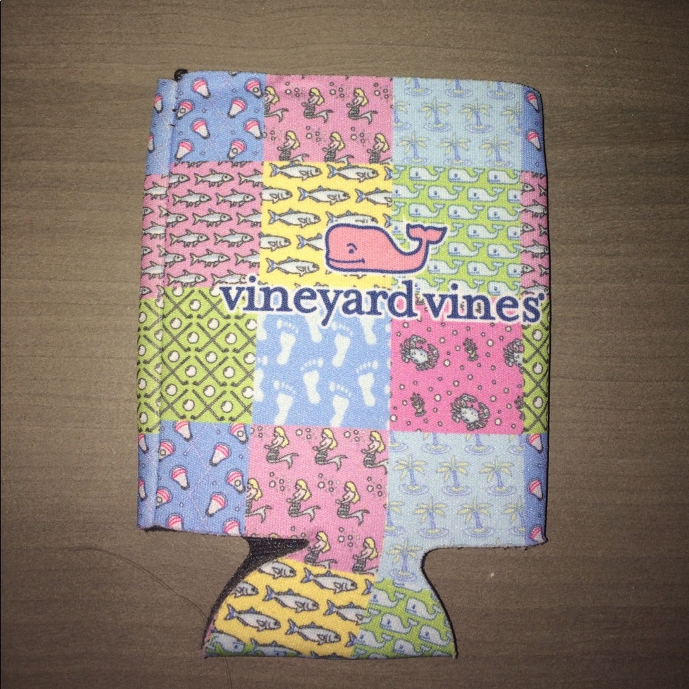 Vineyard Vines koozie