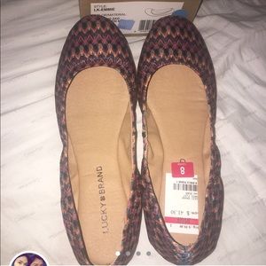 NWT Lucky Brand Flats