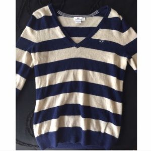 Vineryard Vines sweater