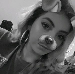 Meet your Posher, Karina