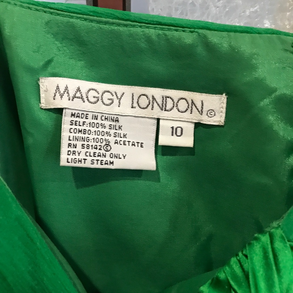 Green Silk Dress - Picture 3 of 5