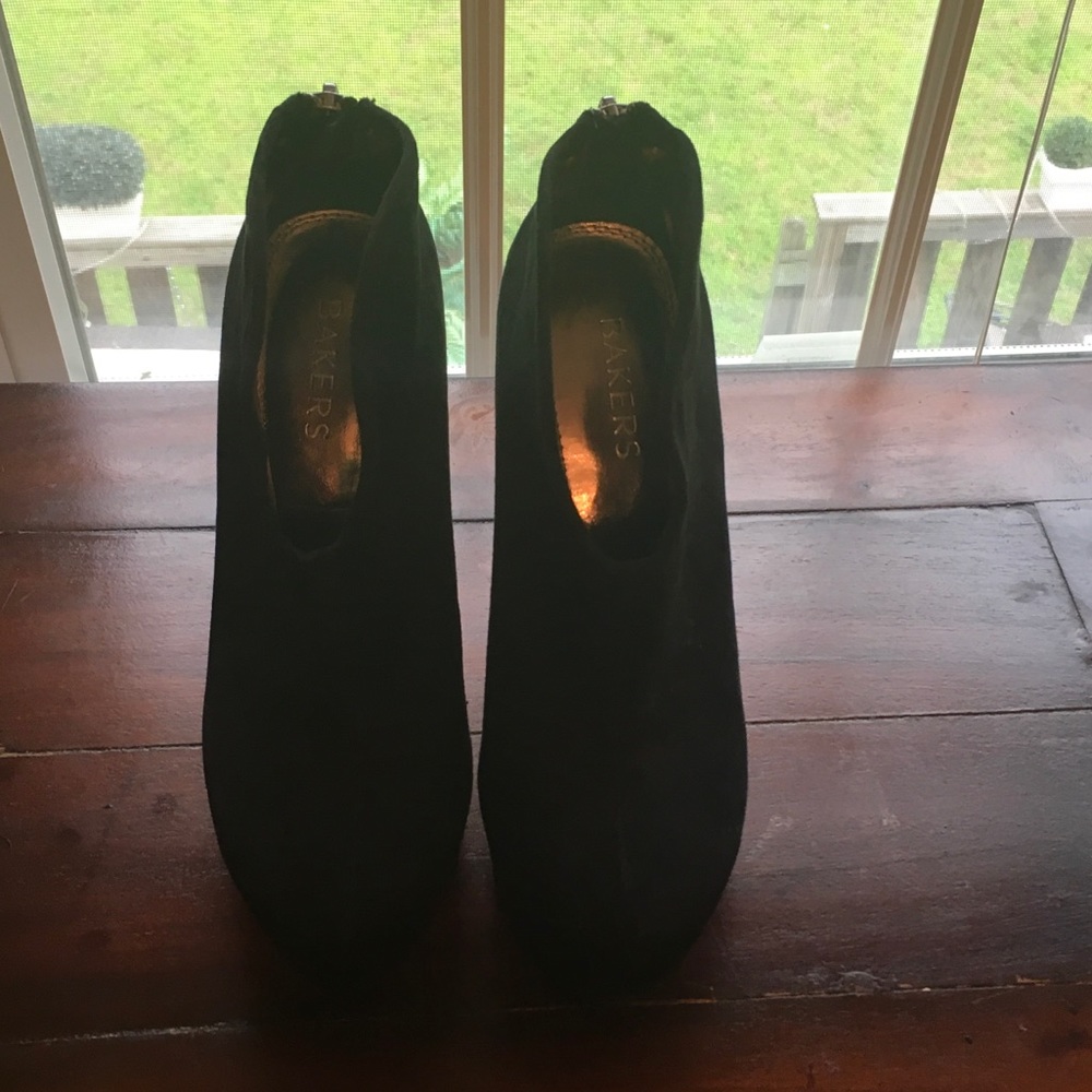 Bakers black booties