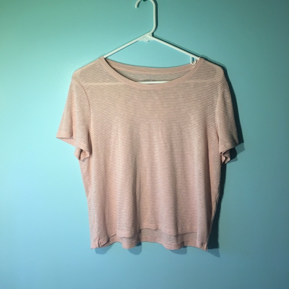 baby pink crop top.