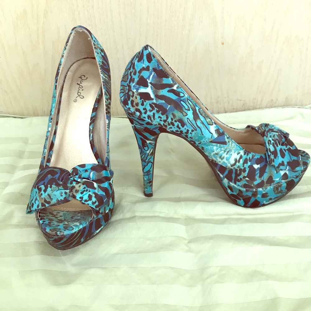 Green/Blue Printed Heels