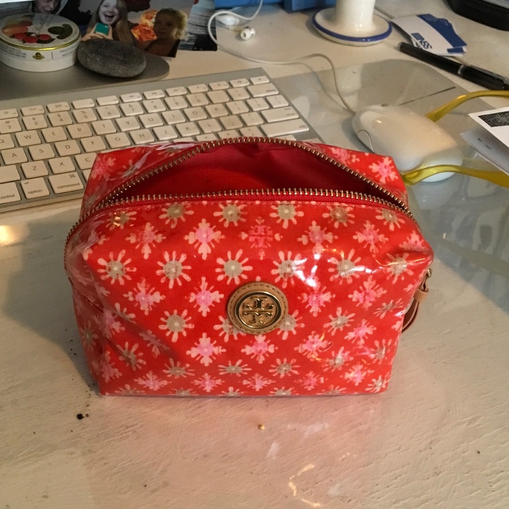 Tory Burch makeup bag