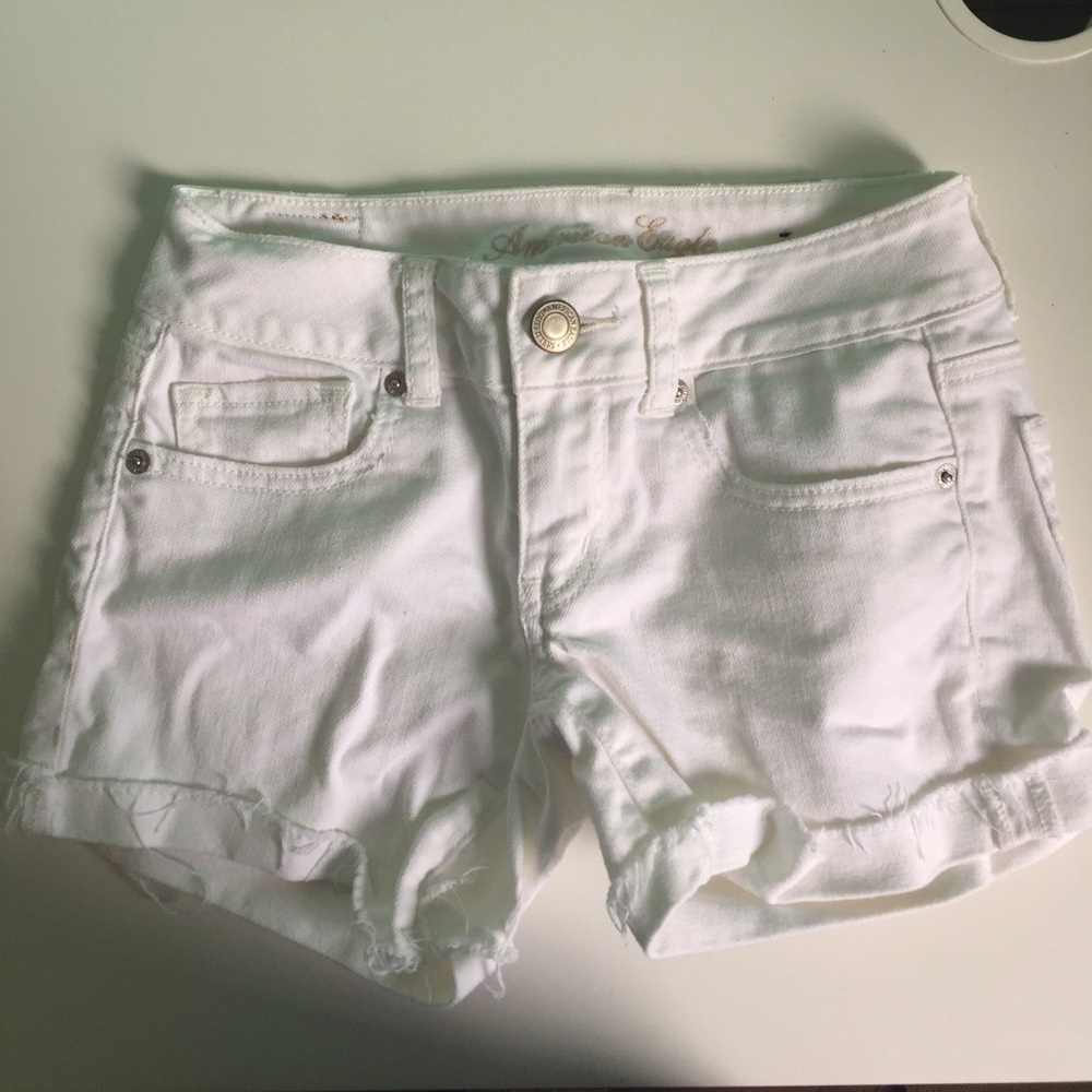 white jean shorts!!!